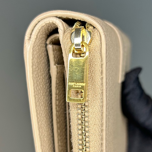 YSL Line Compact Zippered Wallet - Picture 8 of 11